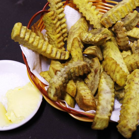 Khoai môn chiên giòn